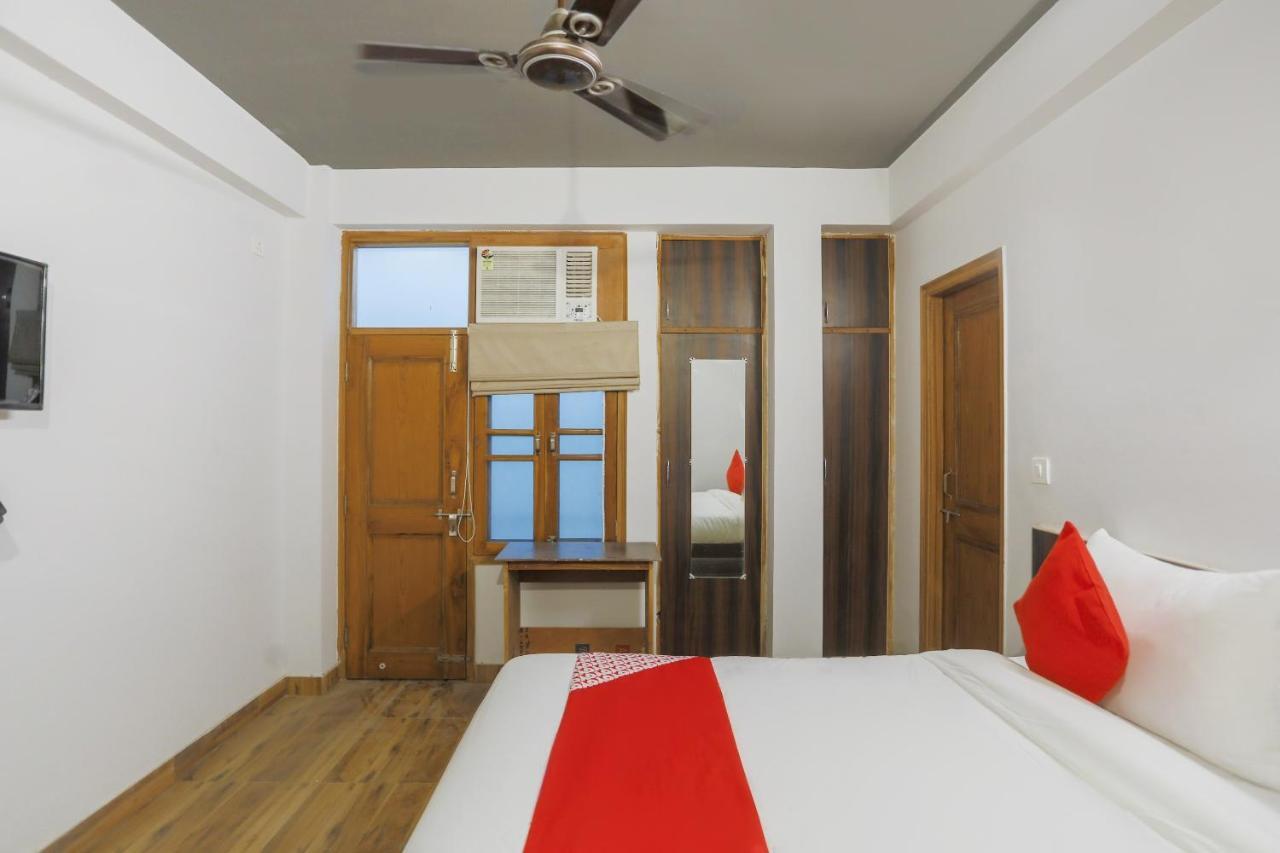 Flagship Hotel Discovery Near Pvr Ansal Plaza Greater Noida Exterior foto